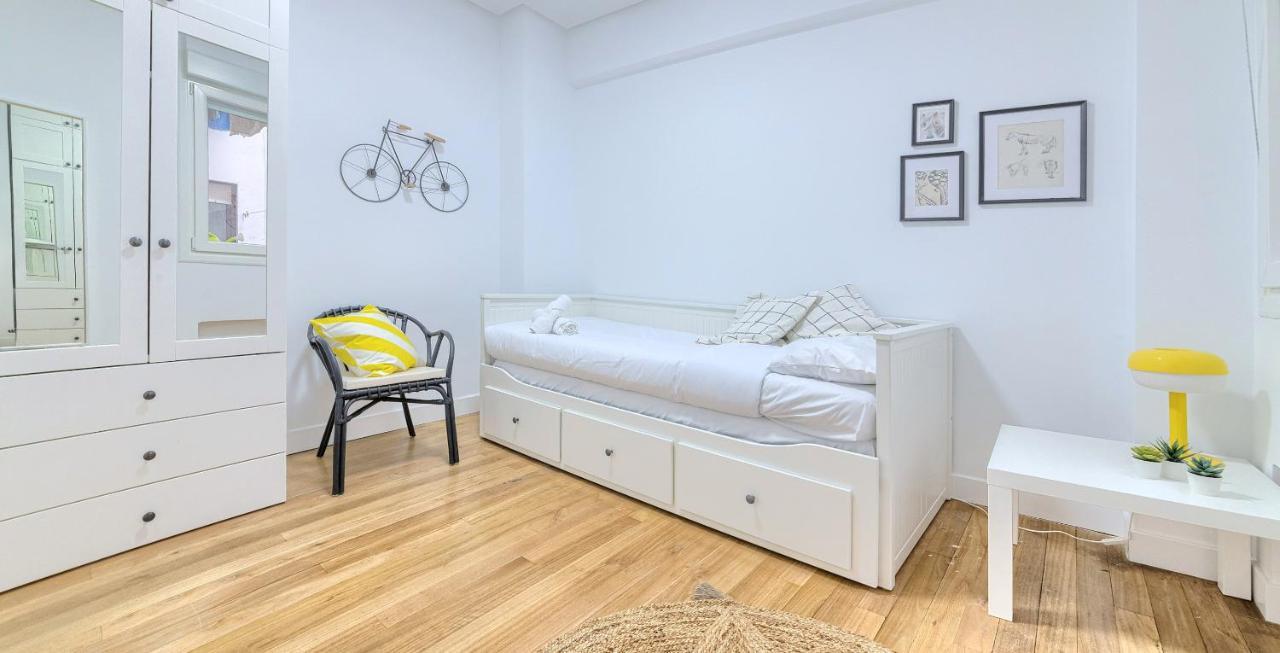 Iturribide Hogar Moderno Junto Al Metro Lejlighed Bilbao Eksteriør billede